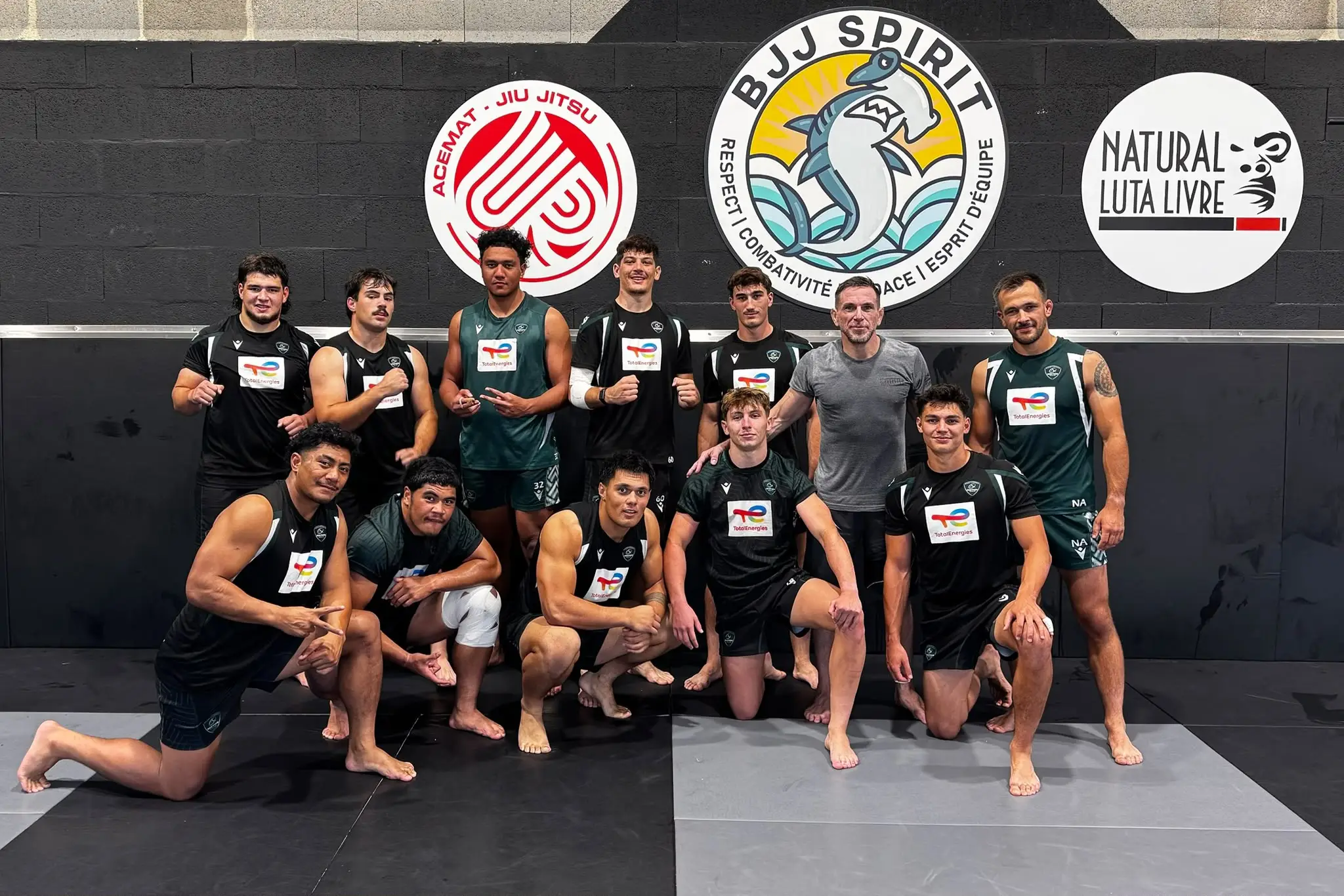 Photo de l’article « Les jeunes Espoirs de la Section Paloise découvrent le Jiu-Jitsu Brésilien chez BJJ Spirit »